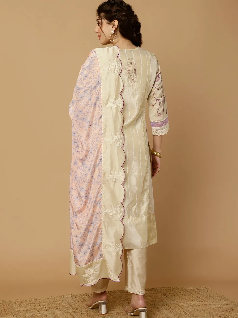 beige__lavender_zarodosi_jacquard_silk_kurta_with_pants_and_dupatta_3.webp Jaipur Kurti Beige & Lavender Zarodosi Jacquard Silk Kurta With Pants And Dupatta