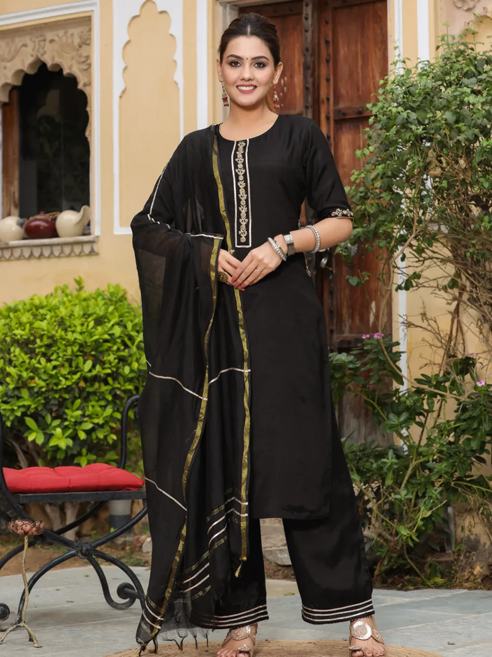 Jaipur Kurti Solid Straight Kurta With Palazzo And Chanderi Dupatta