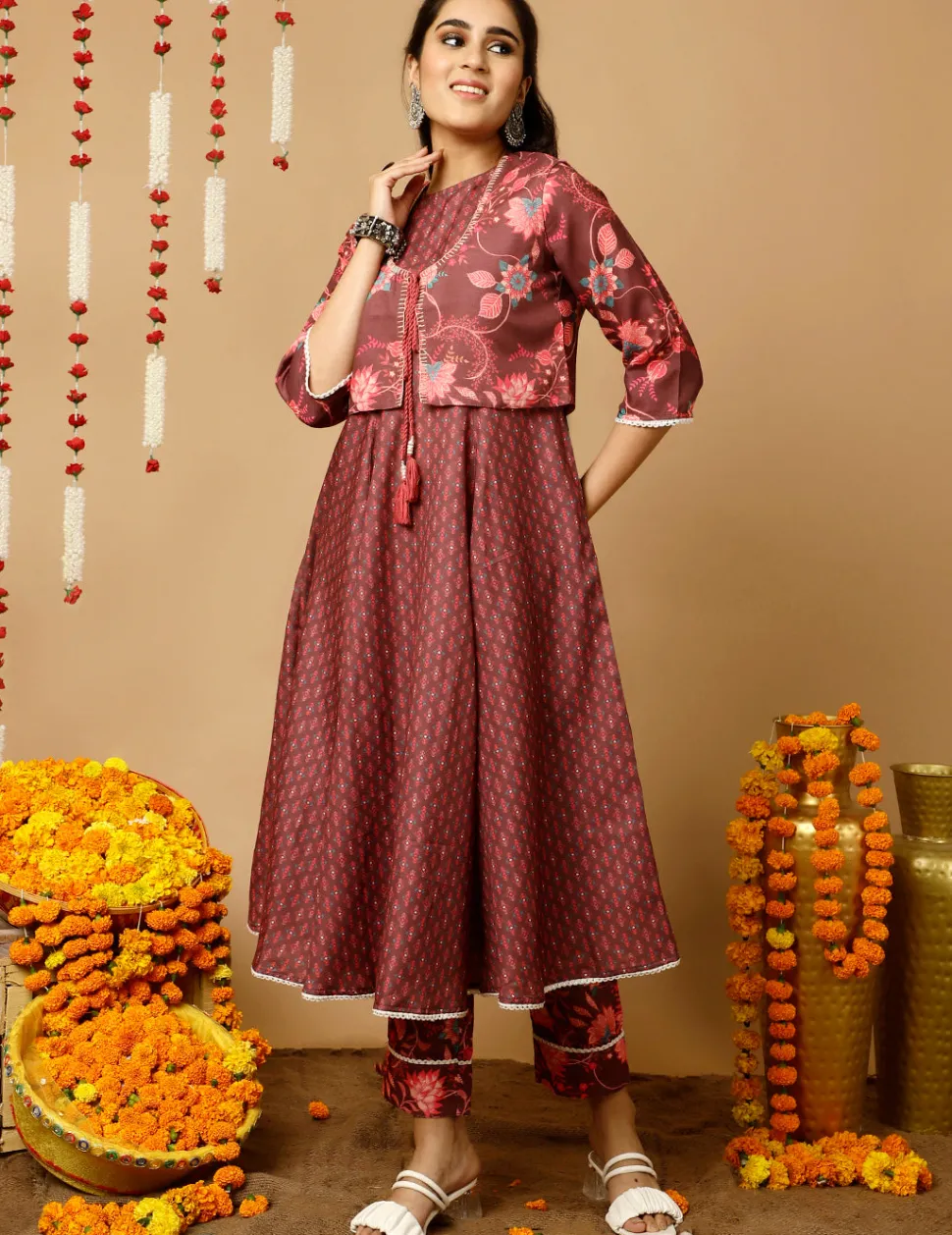 brown_ethnic_print_flared_kurta_with_shrug_and_pants_4.webp Jaipur Kurti Ethnic Print Flared Kurta With Shrug And Pants