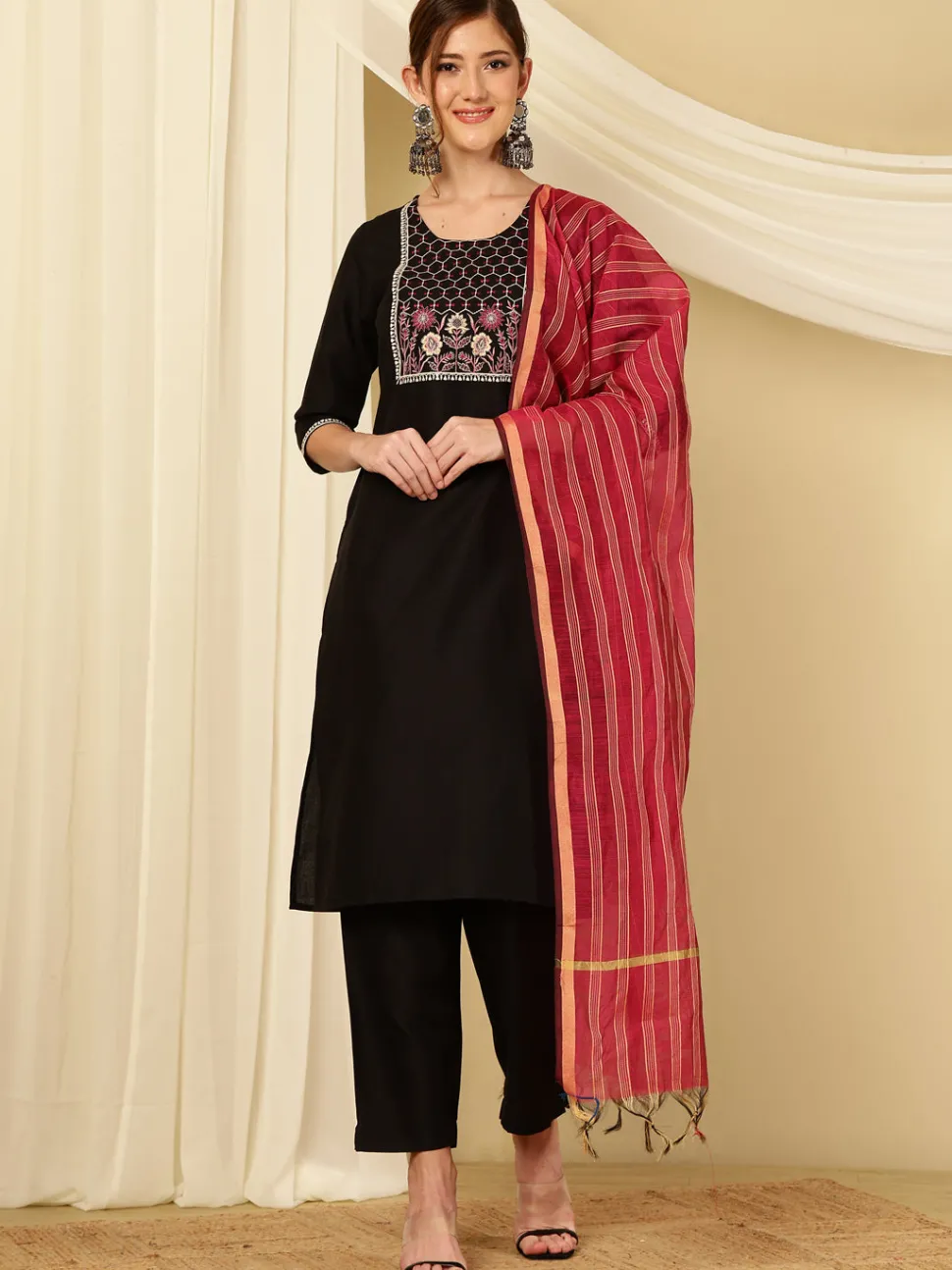 Jaipur Kurti Cotton Blend Embroidered Suit Set