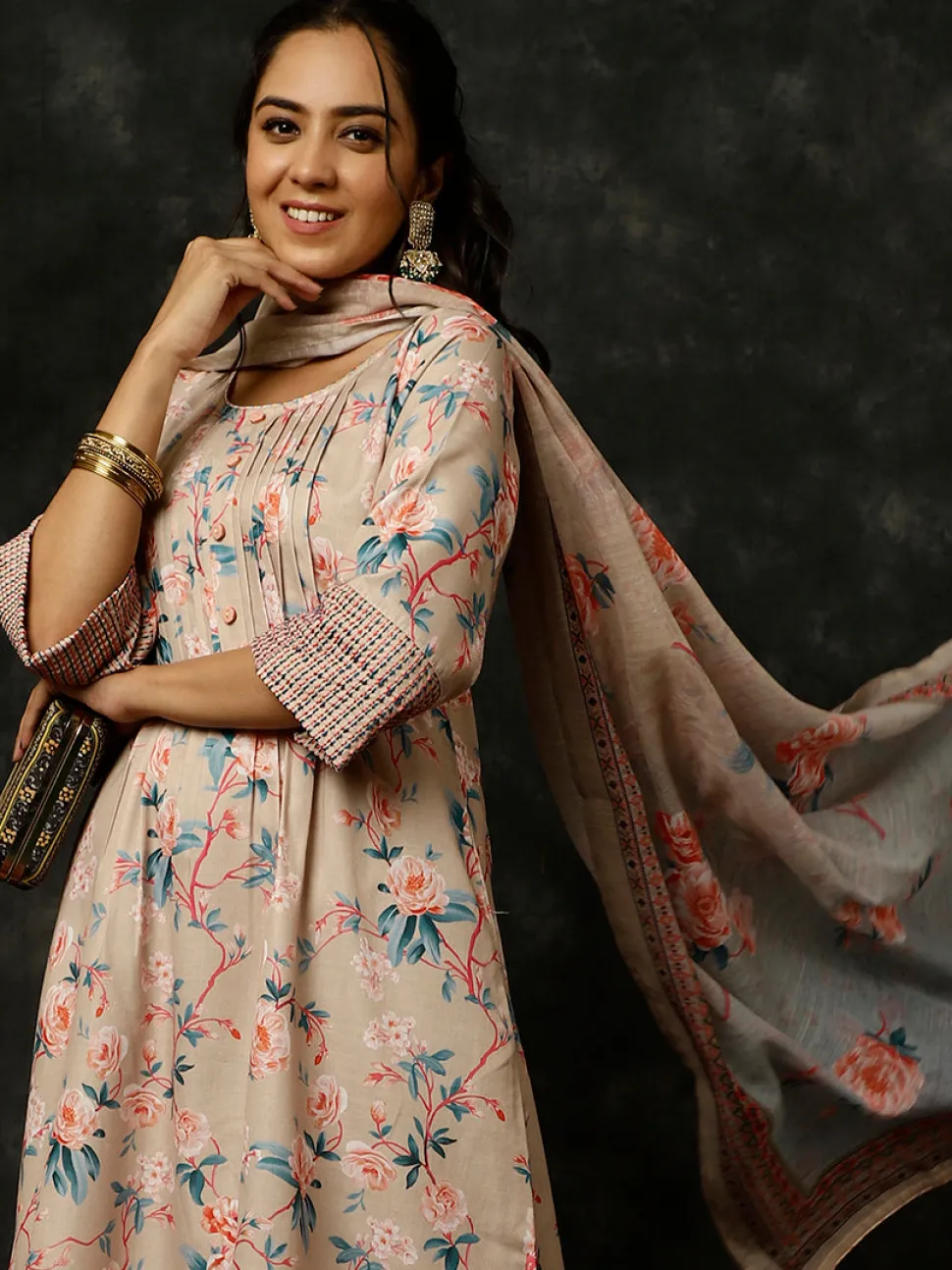 Jaipur Kurti Embroidered Rose Print Pleated Kurta With Pants And Dupatta