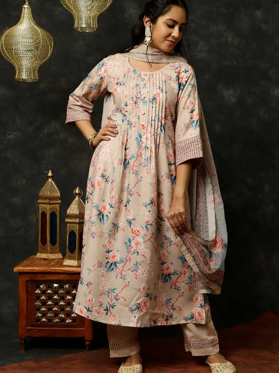 embroidered_beige_rose_print_pleated_kurta_with_pants_and_dupatta_2.webp Jaipur Kurti Embroidered Rose Print Pleated Kurta With Pants And Dupatta