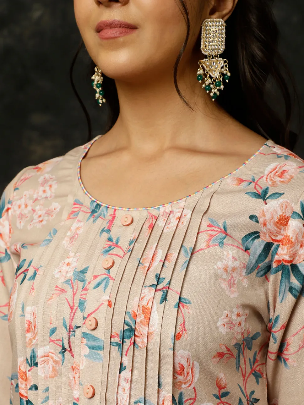 embroidered_beige_rose_print_pleated_kurta_with_pants_and_dupatta_6.webp Jaipur Kurti Embroidered Rose Print Pleated Kurta With Pants And Dupatta
