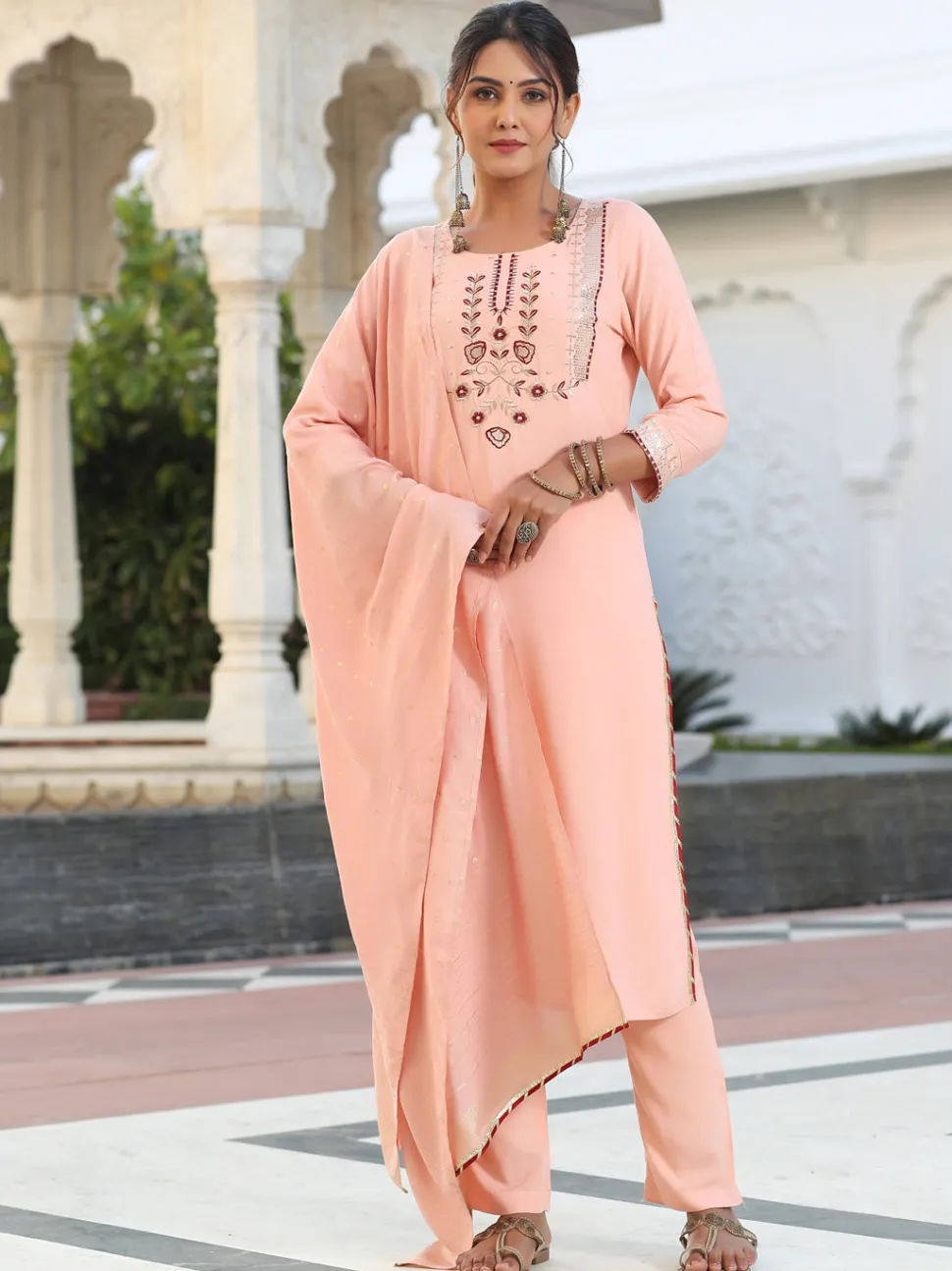 Jaipur Kurti Embroidered Kurta With Pants And Chanderi Dupatta