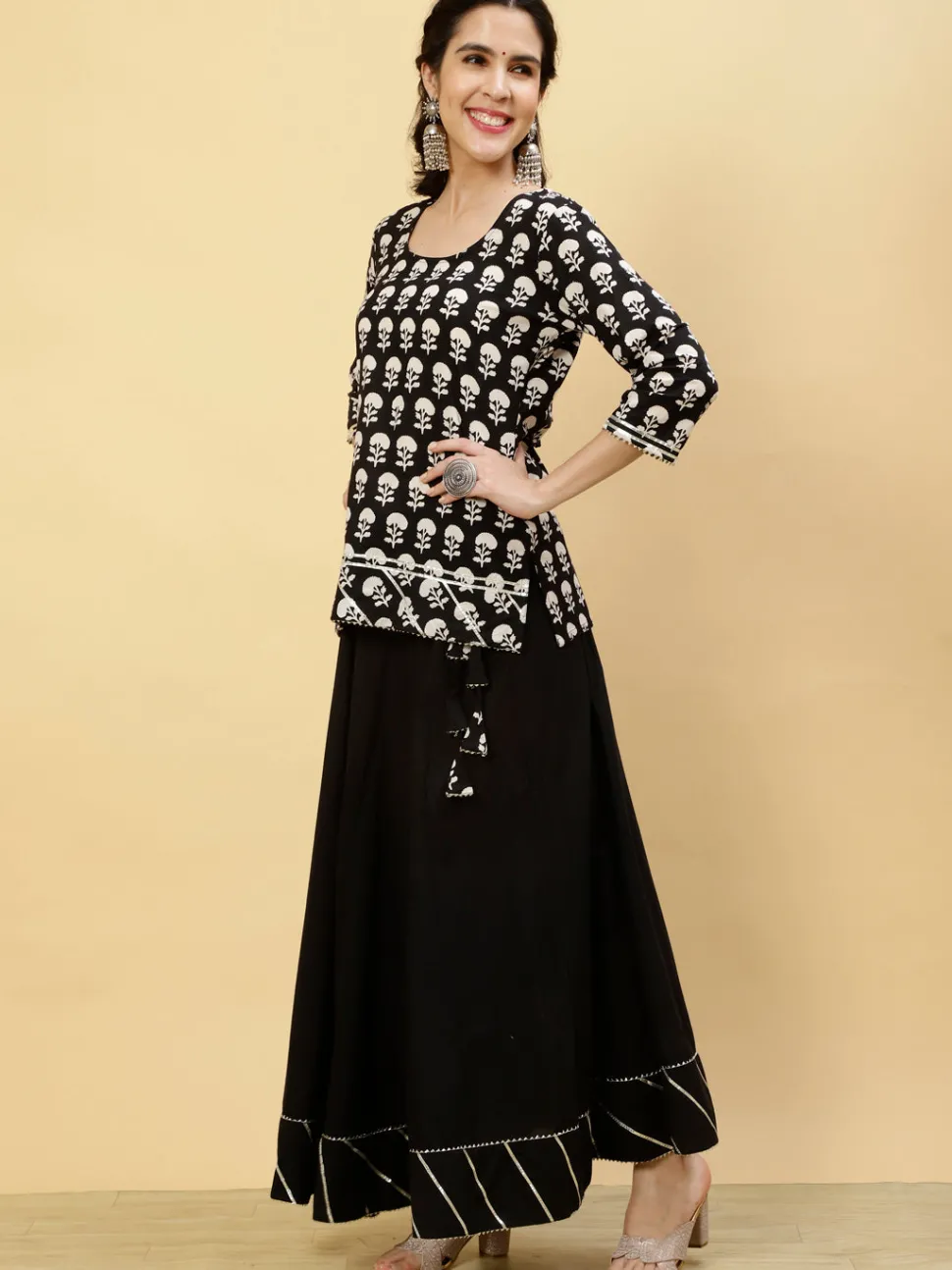 ethnic_printed_black_short_kurti_with_skirt_and_dupatta_4.webp Jaipur Kurti Ethnic Printed Short Kurti With Skirt And Dupatta