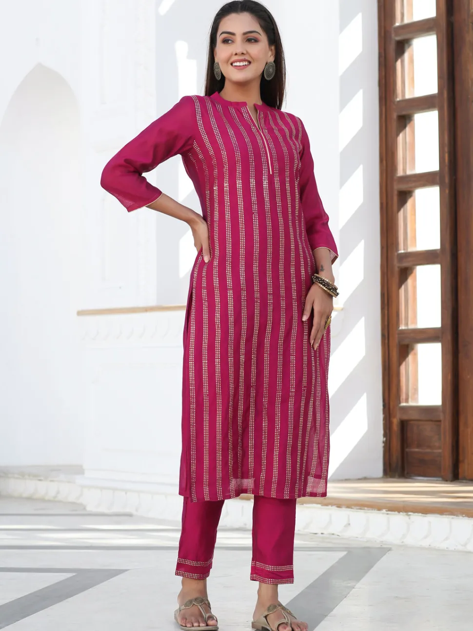 Jaipur Kurti Foil Printed Chanderi Straight Kurta Paired With Solid Pant