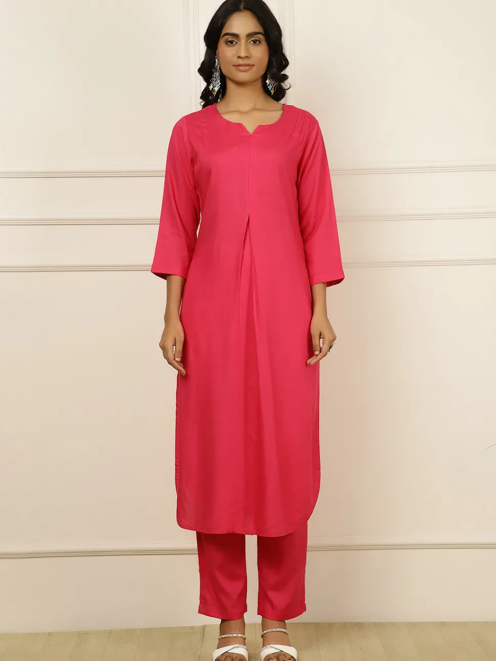 Jaipur Kurti Pleated Straight Kurta With Pants