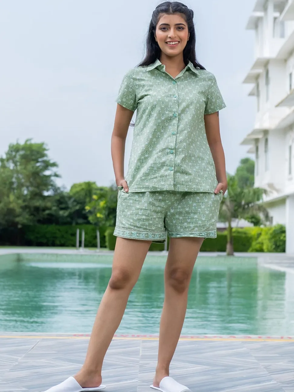 Jaipur Kurti Green Ethnic Print Cotton Loungwear Set with Side Pockets