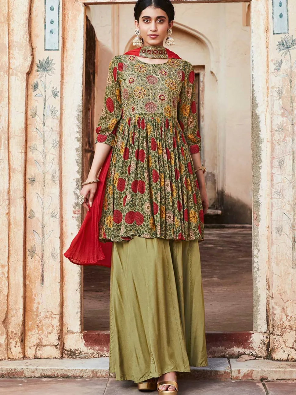 Jaipur Kurti Floral Printed Short Kurta With Sharara And Pleated Dupatta