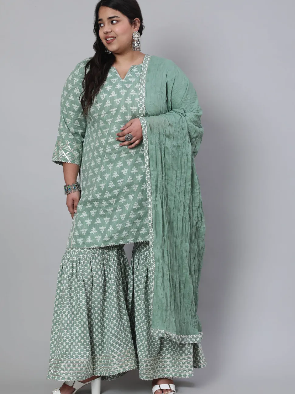 Jaipur Kurti Plus Size Woven Straight Printed Embroidered Kurta Set With Solid Dupatta