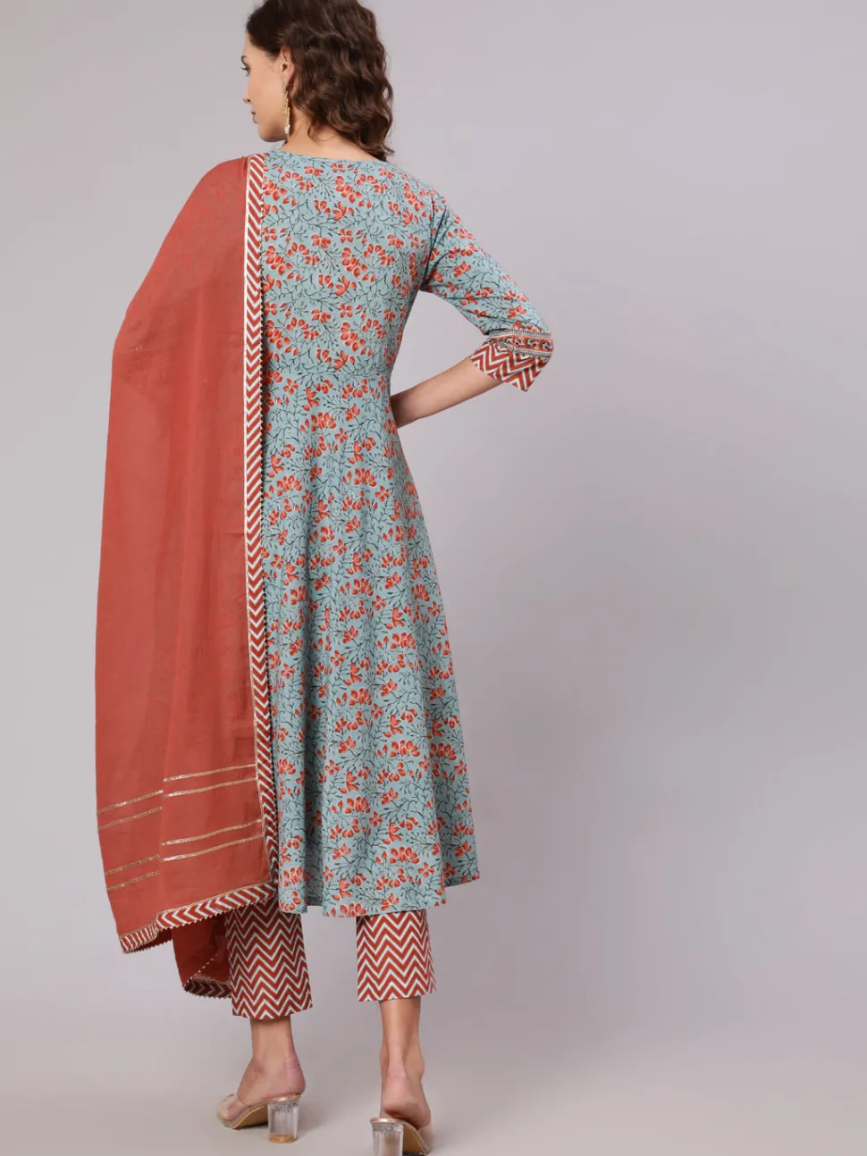 grey_cotton_printed_embellished_anarkali_kurta_with_pants_and_dupatta_4.webp Jaipur Kurti Cotton Printed Embellished Anarkali Kurta With Pants And Dupatta