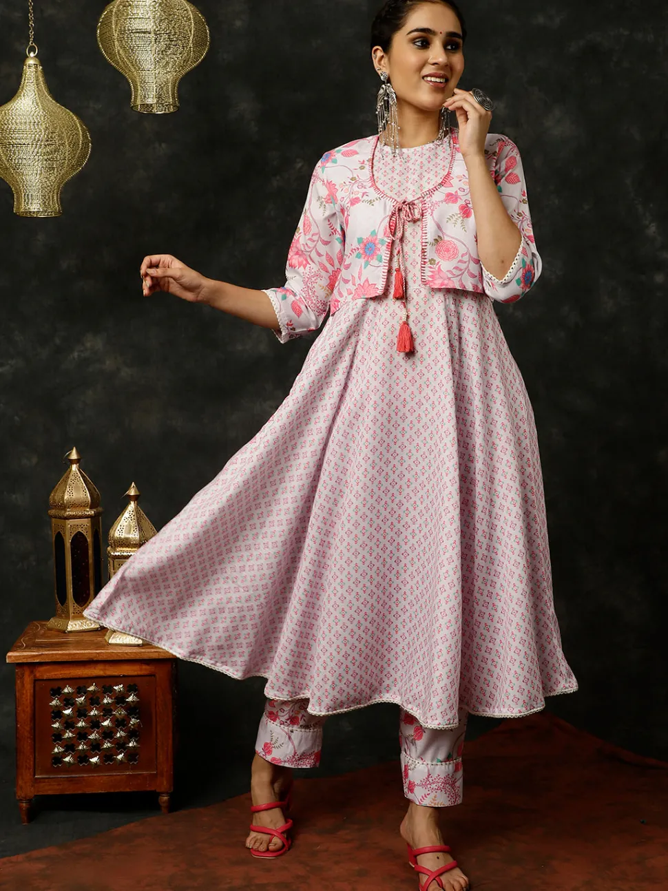 Jaipur Kurti Ethnic Print Flared Kurta With Shrug And Pants