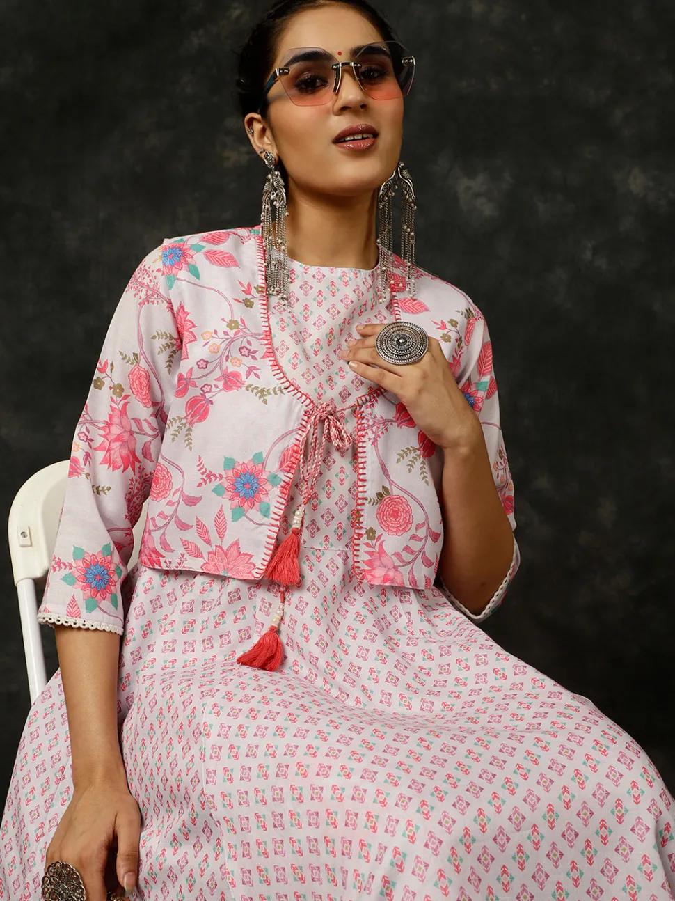 Jaipur Kurti Ethnic Print Flared Kurta With Shrug And Pants