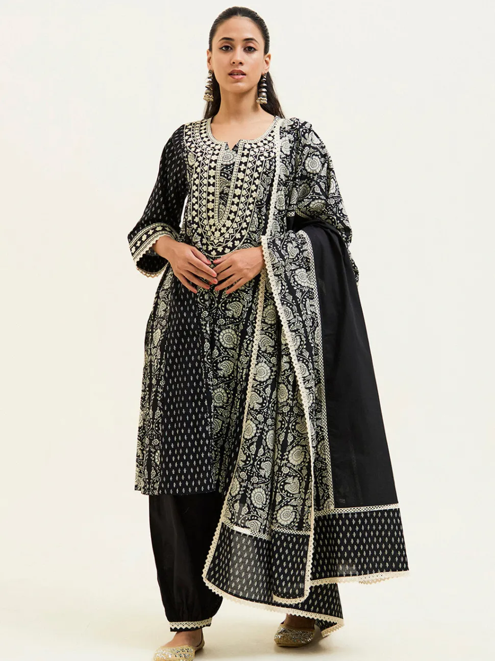 Jaipur Kurti Handblock Printed Embroidered Pakistani Suit Set