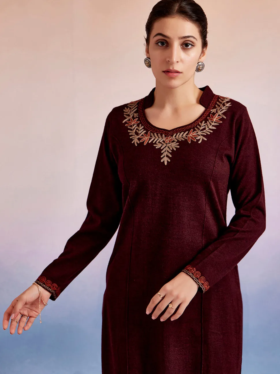 maroon_embroidered_woolen_straight_kurta_3.webp Jaipur Kurti Embroidered Woolen Straight Kurta