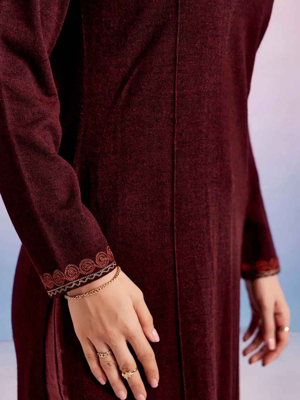 maroon_embroidered_woolen_straight_kurta_5.webp Jaipur Kurti Embroidered Woolen Straight Kurta