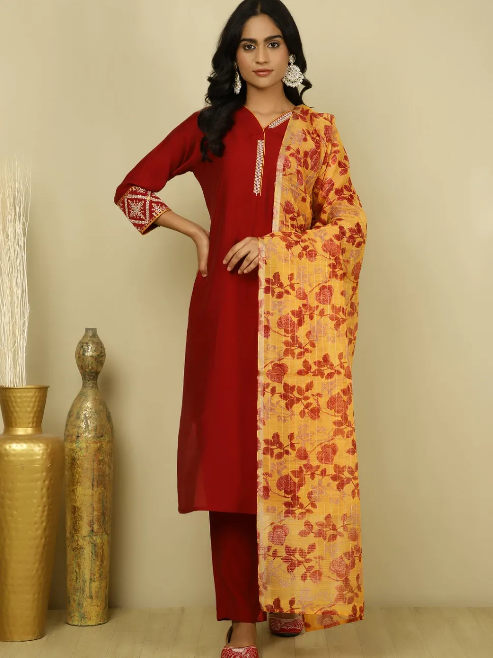 Jaipur Kurti Silk Blend Embroidered Suit Set