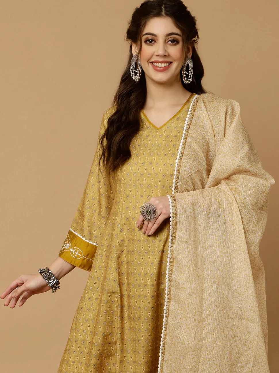 Jaipur Kurti EMBROIDERED PAKISTANI KURTA WITH PANTS AND DUPATTA