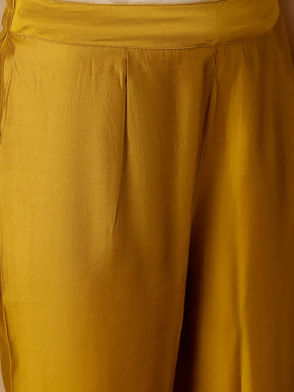 mustard_embroidered_pakistani_kurta_with_pants_and_dupatta_7.webp Jaipur Kurti EMBROIDERED PAKISTANI KURTA WITH PANTS AND DUPATTA