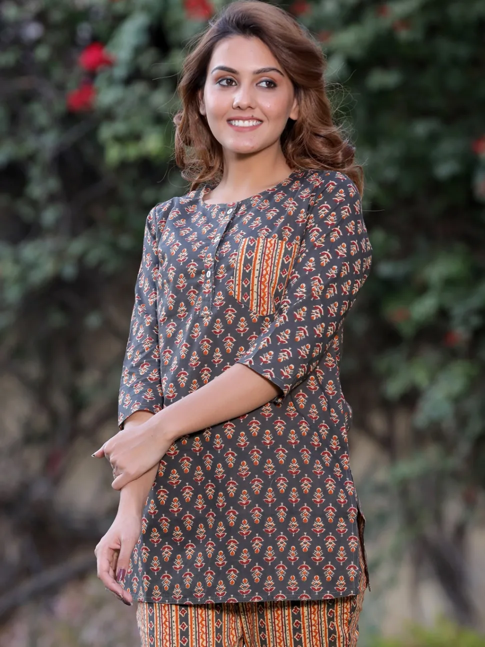 Jaipur Kurti Olive Ethnic Print Straight Cotton Sleepwear