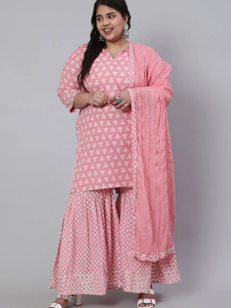 Jaipur Kurti Plus Size Woven Straight Printed Embroidered Kurta Set With Solid Dupatta