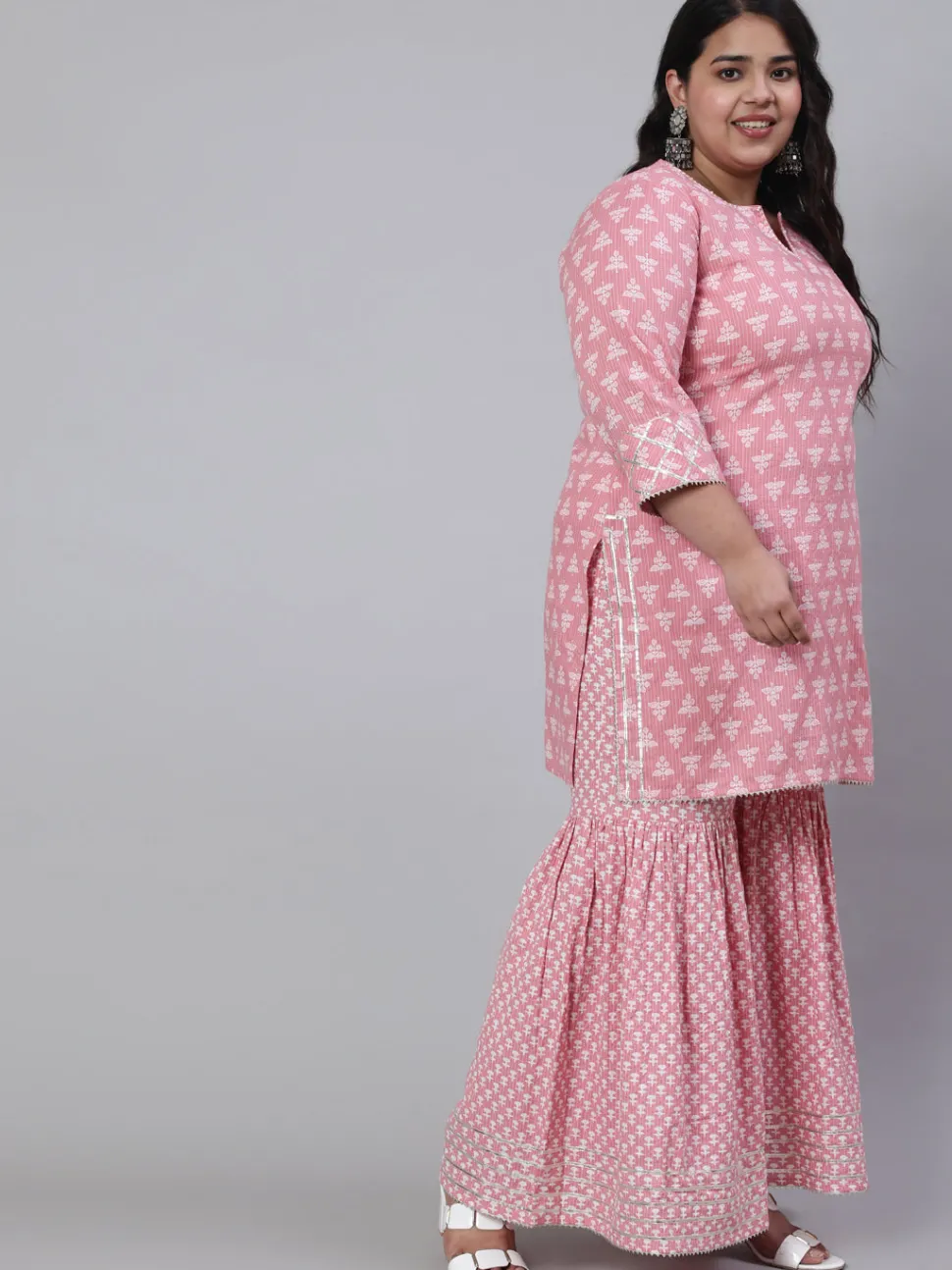 Jaipur Kurti Plus Size Woven Straight Printed Embroidered Kurta Set With Solid Dupatta