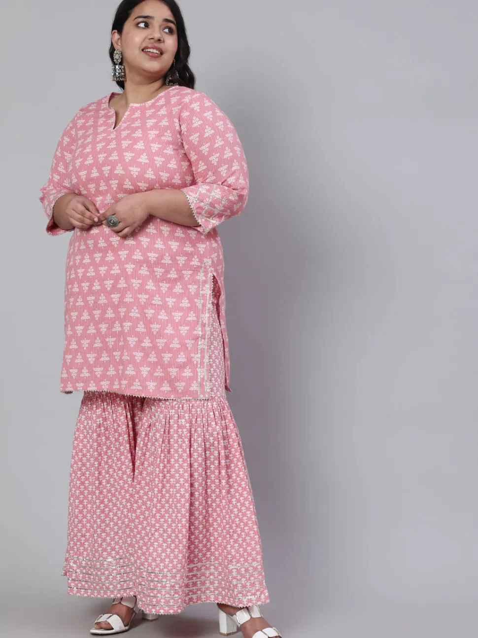 Jaipur Kurti Plus Size Woven Straight Printed Embroidered Kurta Set With Solid Dupatta