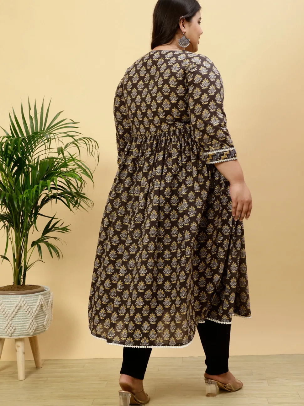 plus_size_charcoal_grey_ethnic_printed_anarkali_kurta_2.webp Jaipur Kurti Plus Size Charcoal Grey Ethnic Printed Anarkali Kurta