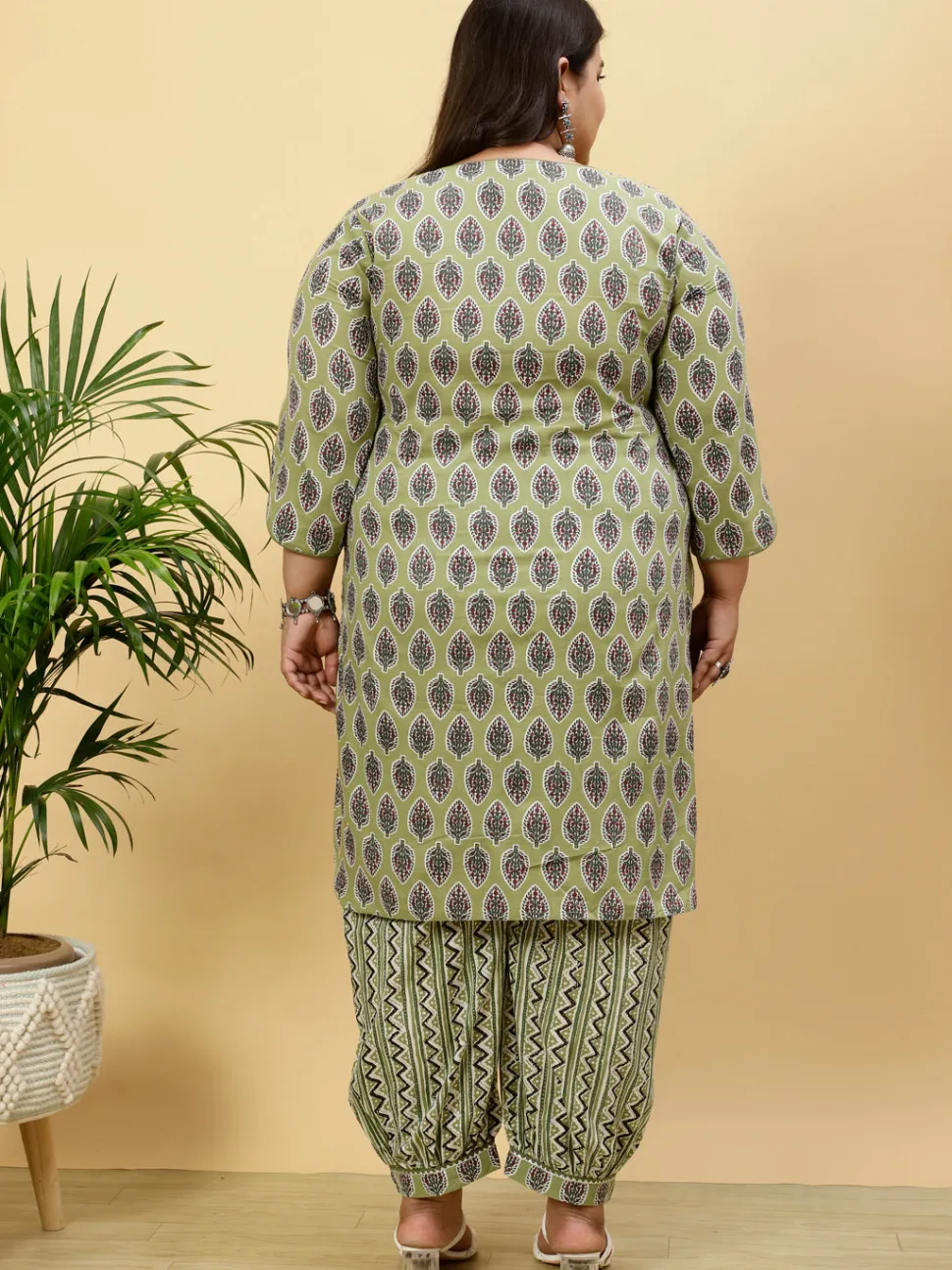 plus_size_green_ethnic_printed_kurta_with_printed_afghani_salwar_2.webp Jaipur Kurti Plus Size Ethnic Printed Kurta With Printed Afghani Salwar
