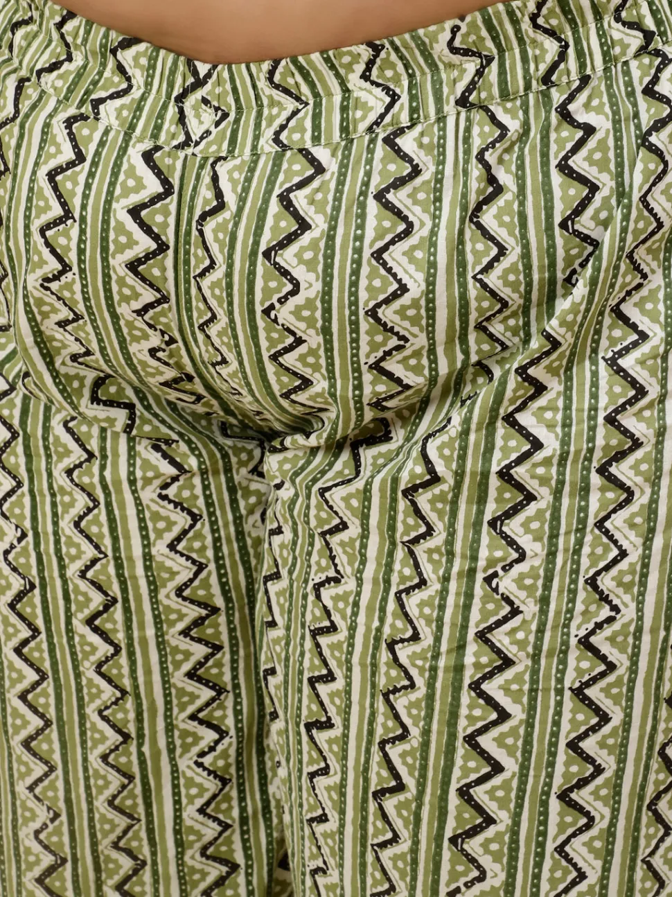 plus_size_green_ethnic_printed_kurta_with_printed_afghani_salwar_6.webp Jaipur Kurti Plus Size Ethnic Printed Kurta With Printed Afghani Salwar