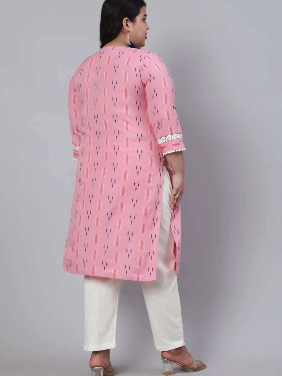 plus_size_pink_self_weaved_straight_kurta_with_offwhite_pants_3.webp Jaipur Kurti Plus Size Self Weaved Straight Kurta With Off-White Pants