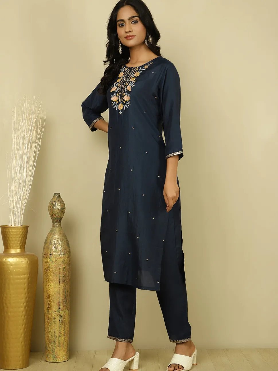 Jaipur Kurti Resham Floral Embroidered Festive Suit Set