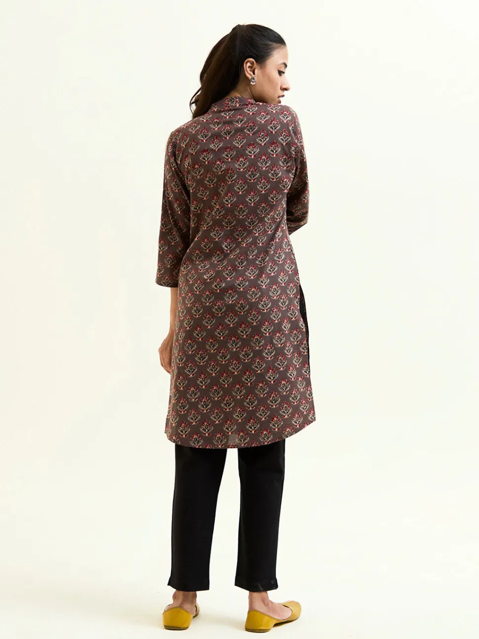 sand_grey_ethnic_printed_short_kurta_5.webp Jaipur Kurti Sand Grey Ethnic Printed Short Kurta