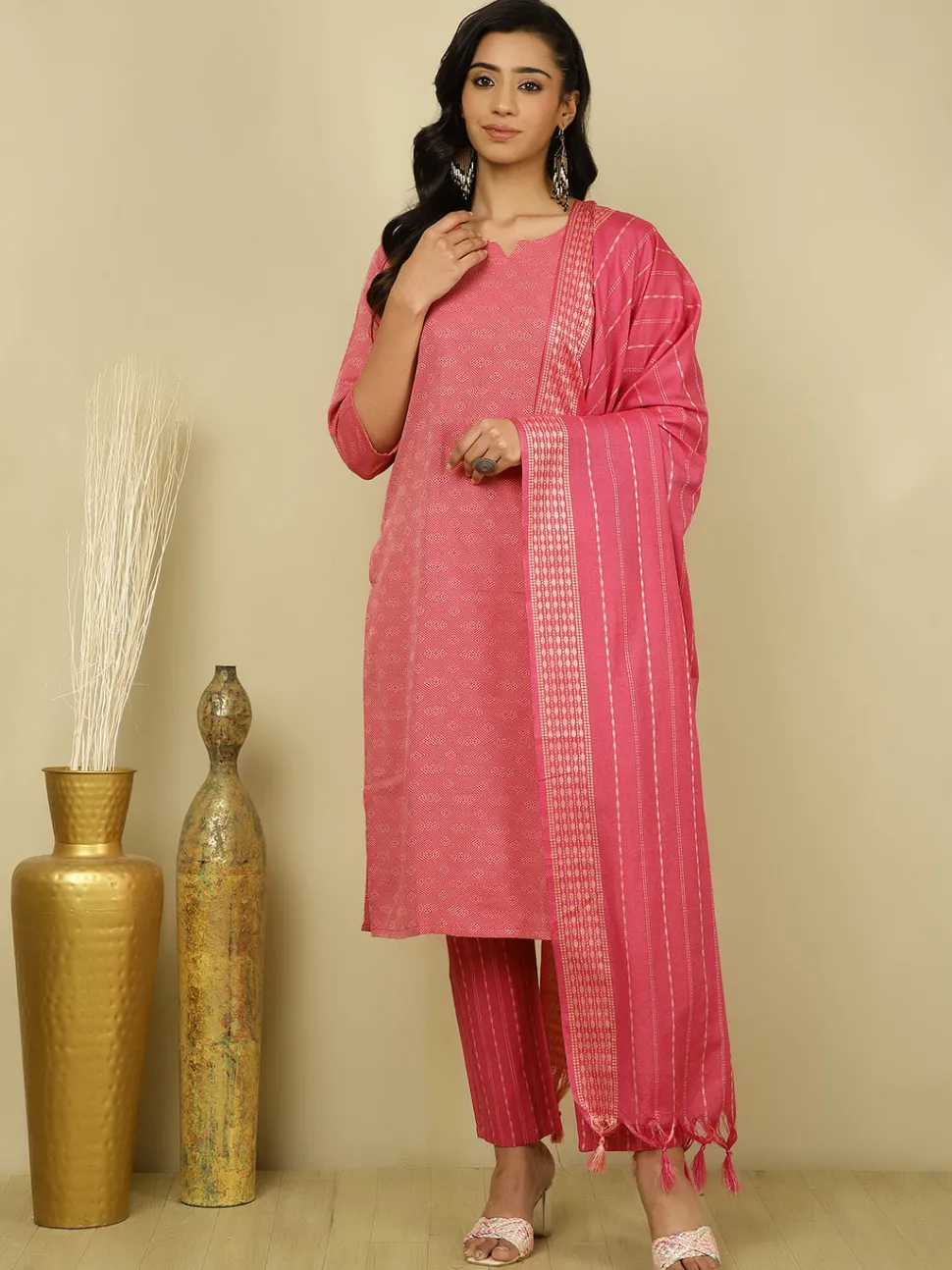 Jaipur Kurti Self Design Suit Set