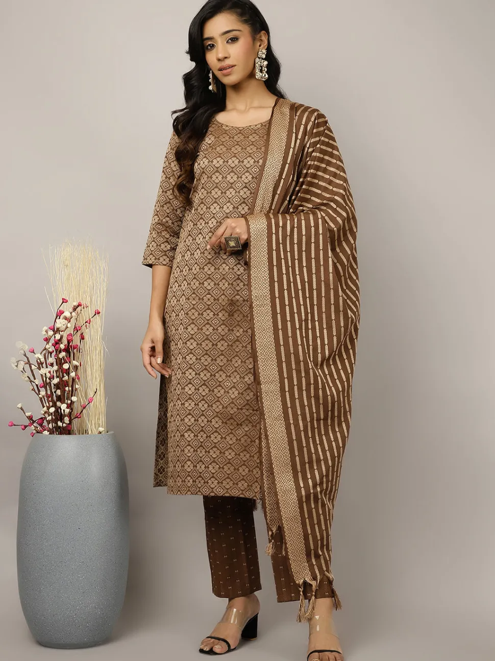 Jaipur Kurti Self-Design Festive Suit Set