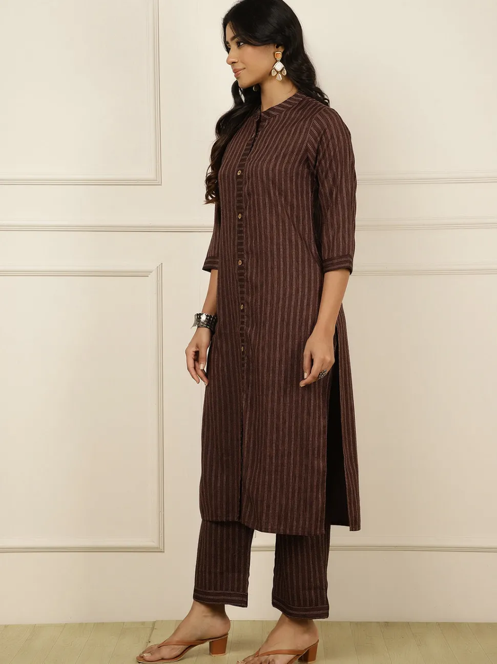 Jaipur Kurti Self-Design Straight Kurta With Palazzo