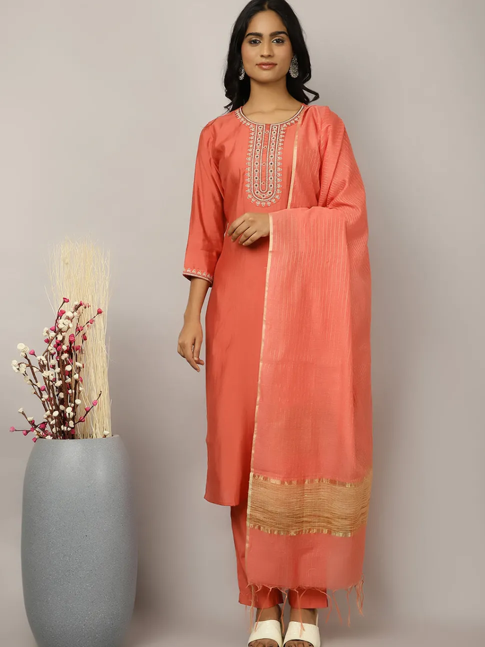 Jaipur Kurti Silk Blend Embroidered Suit Set
