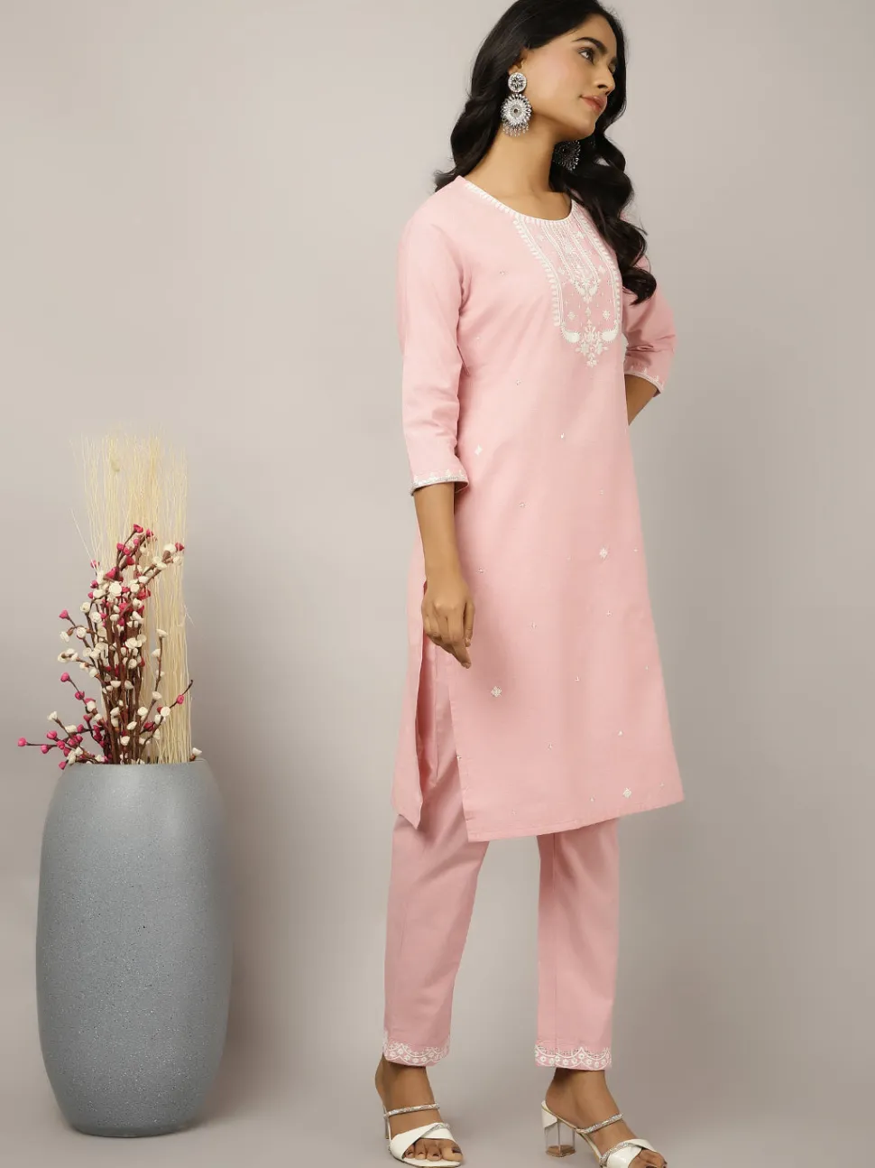 Jaipur Kurti Thread And Sequin Embroidered Cotton Suit Set
