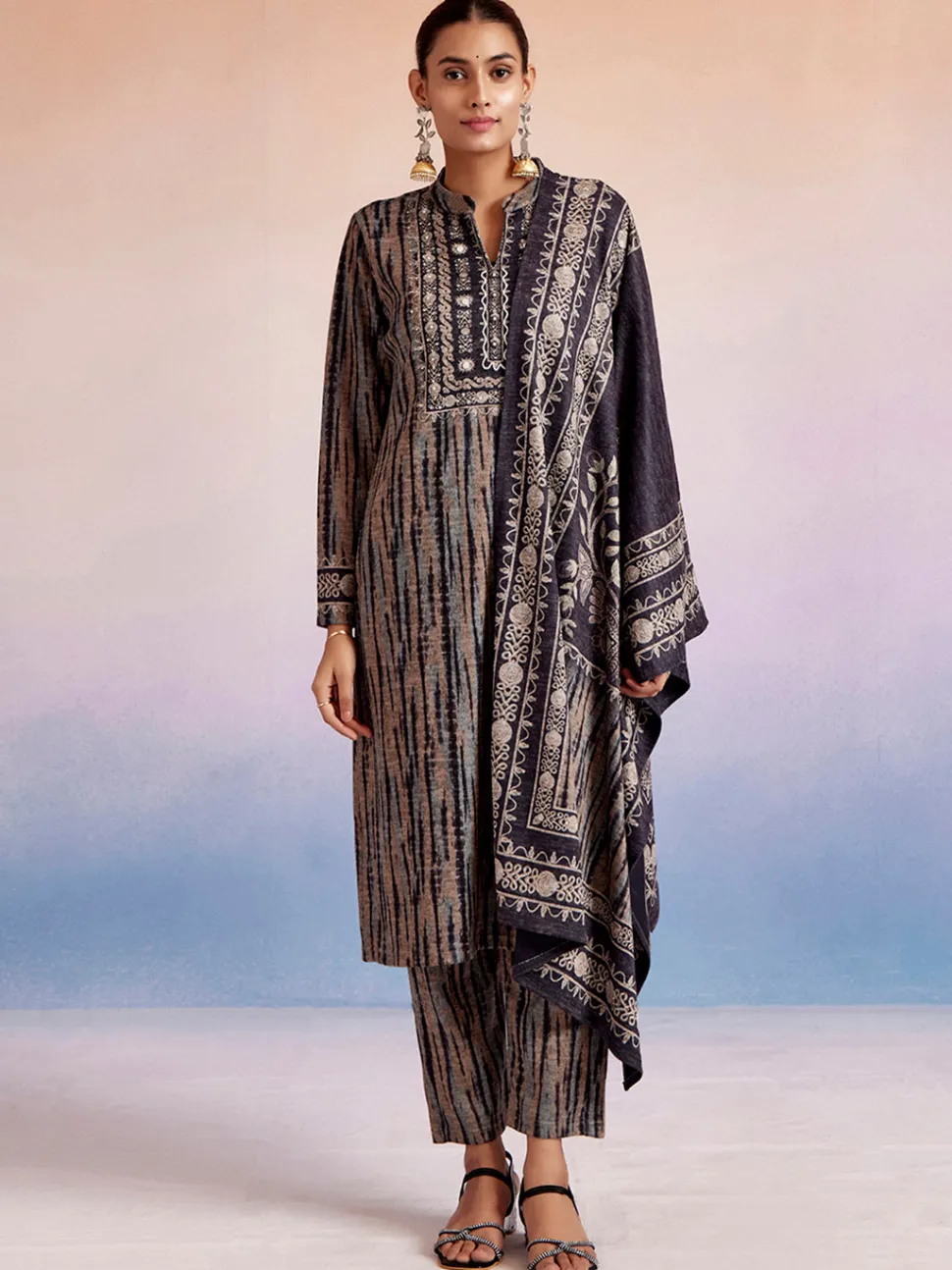 Jaipur Kurti Woolen Printed Kurta Set With Dupatta