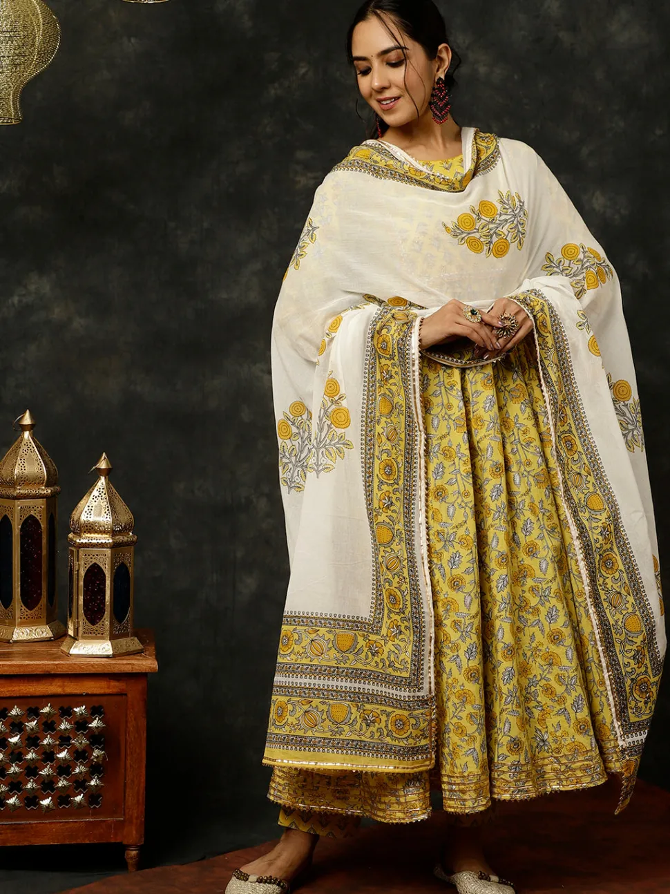 Jaipur Kurti Ethnic Print Anarkali Kurta With Pants And Dupatta