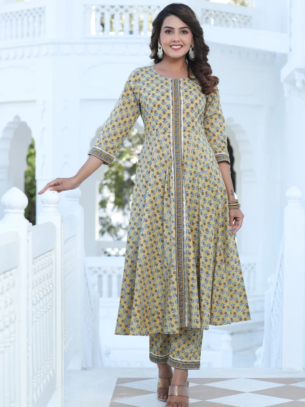 Jaipur Kurti Ethnic Print Circular Kurta With Printed Pant