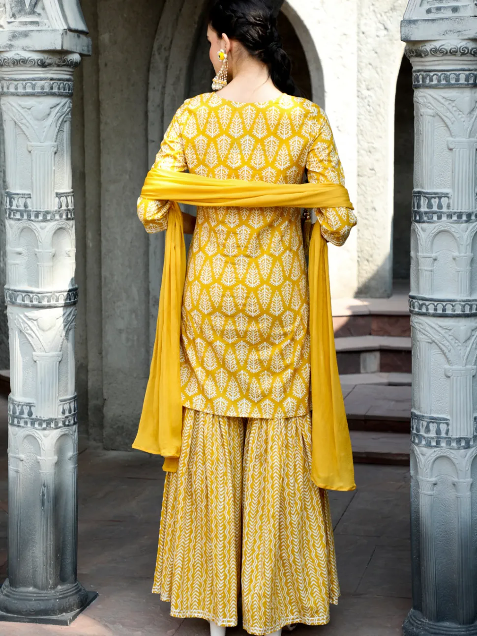 yellow_ethnic_printed_straight_kurta_with_sharara_and_chiffon_dupatta_2.webp Jaipur Kurti Ethnic Printed Straight Kurta With Sharara And Chiffon Dupatta