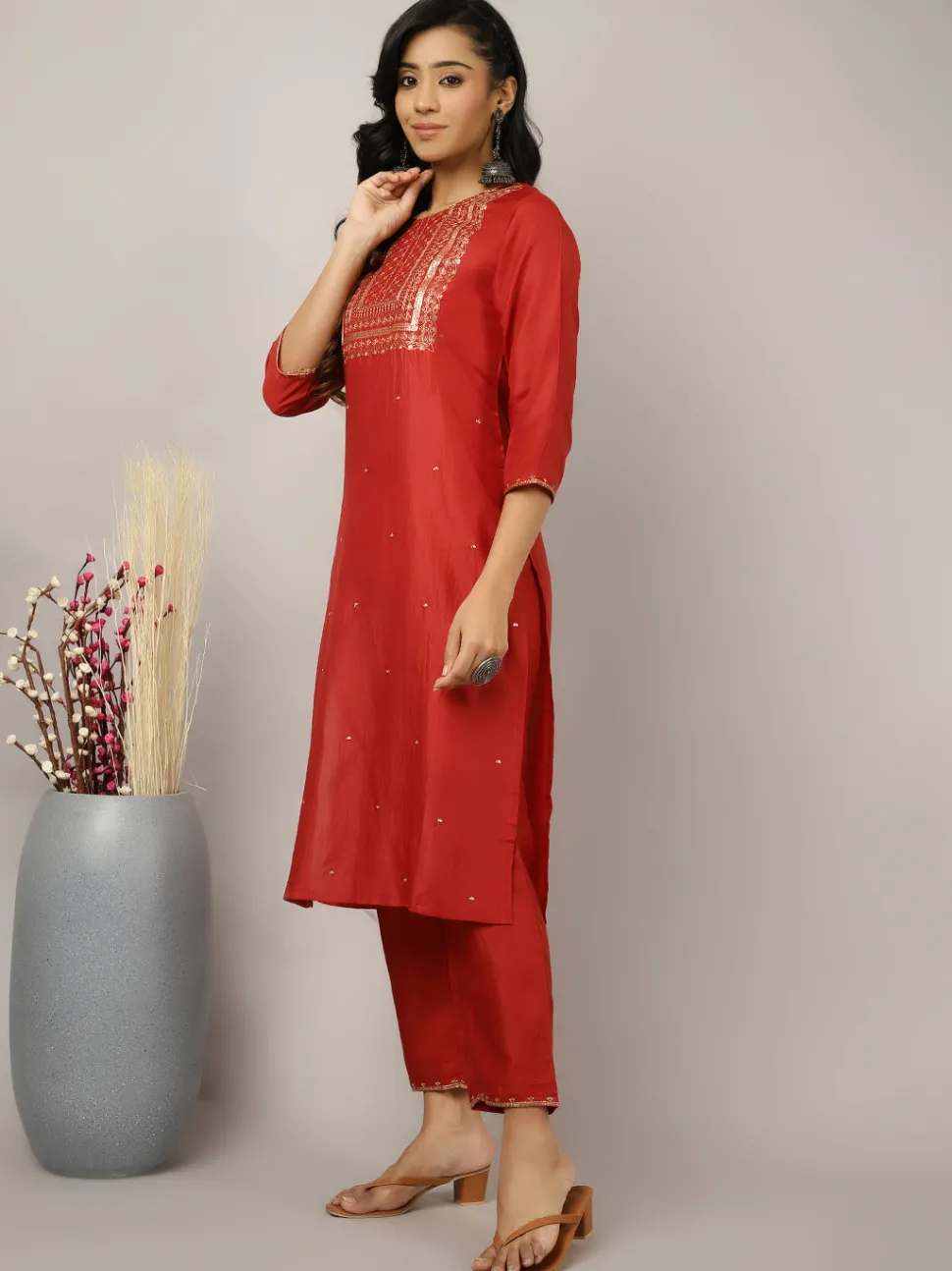 Jaipur Kurti Zari And Sequin Work Suit Set